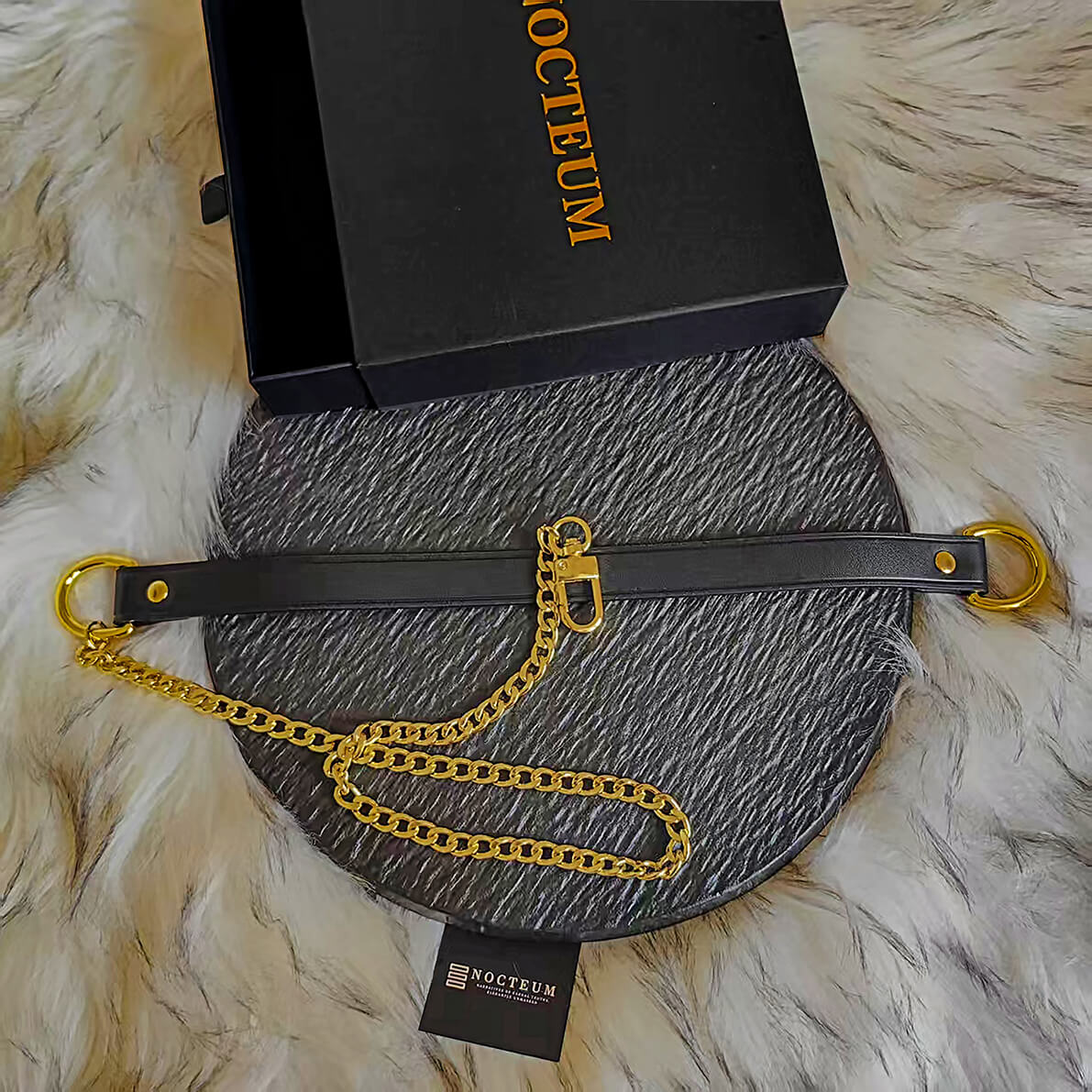 Black Leather Choker, Two Types of Traction Chains_Suffocation